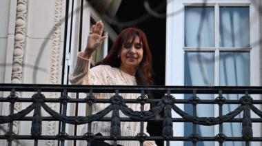 La Justicia confirmó que Cristina Kirchner puede salir al balcón