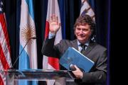 Milei explicó el uso de los US$ 20.000 millones y Kicillof salió al cruce