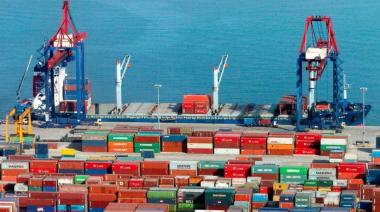 Importaciones récord: la Provincia en alerta por el impacto sobre la industria