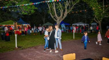 La Fiesta de las Colectividades llega con todo su color a El Óvalo