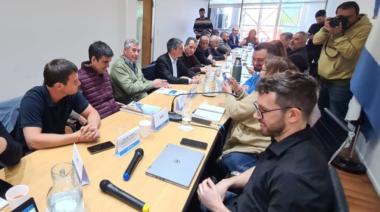Los estatales bonaerenses aceptaron el aumento de 5% en dos tramos