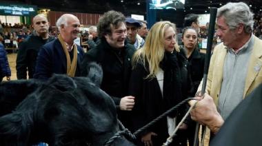 Gesto al campo: Milei eliminará las retenciones a la exportación de carne