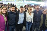 Kicillof y Massa se mostraron juntos en el cierre de campaña en Tigre