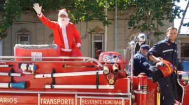 Los bomberos voluntarios lanzaron su tradicional colecta de juguetes