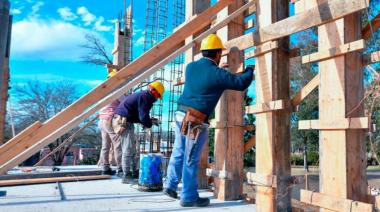 La industria y la construcción se desplomaron durante 2024
