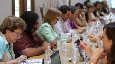 La Provincia ofertó a los docentes una suba del 10% en dos tramos