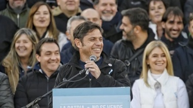 Axel Kicillof viaja al Vaticano para reunirse con el Papa Francisco