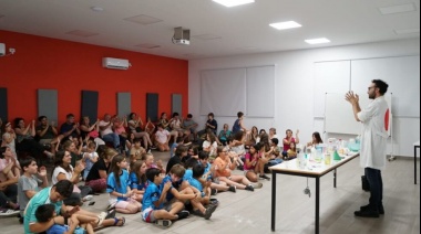 Show de Robótica y Físico- Química para el cierre del año en el Polo Científico Tecnológico