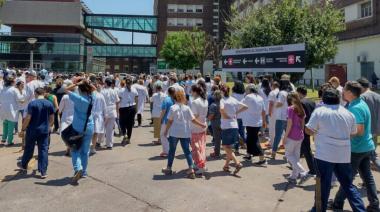 El Gobierno nacional limitó el acceso de extranjeros a las residencias médicas