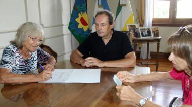 Entregan subsidio al Centro Cultural y Biblioteca “José Ingenieros”