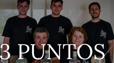 Familia pehuajense produce gin artesanal con manzanilla
