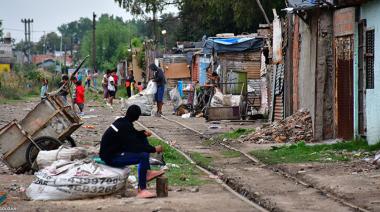 La pobreza cayó al 31,6% en el primer semestre del año