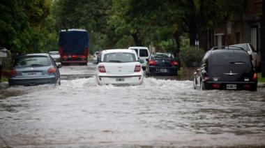 Once municipios bonaerenses en alerta roja y más de mil evacuados
