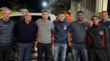 Bomberos de Bragado viajaron a Bahía Blanca para colaborar en la emergencia