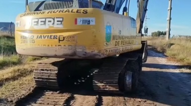 Continúa el reacondicionamiento de caminos rurales