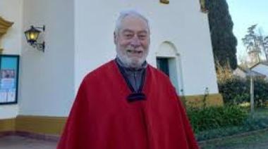 Murió Mamerto Menapace, el monje que acercó la fe con relatos gauchescos