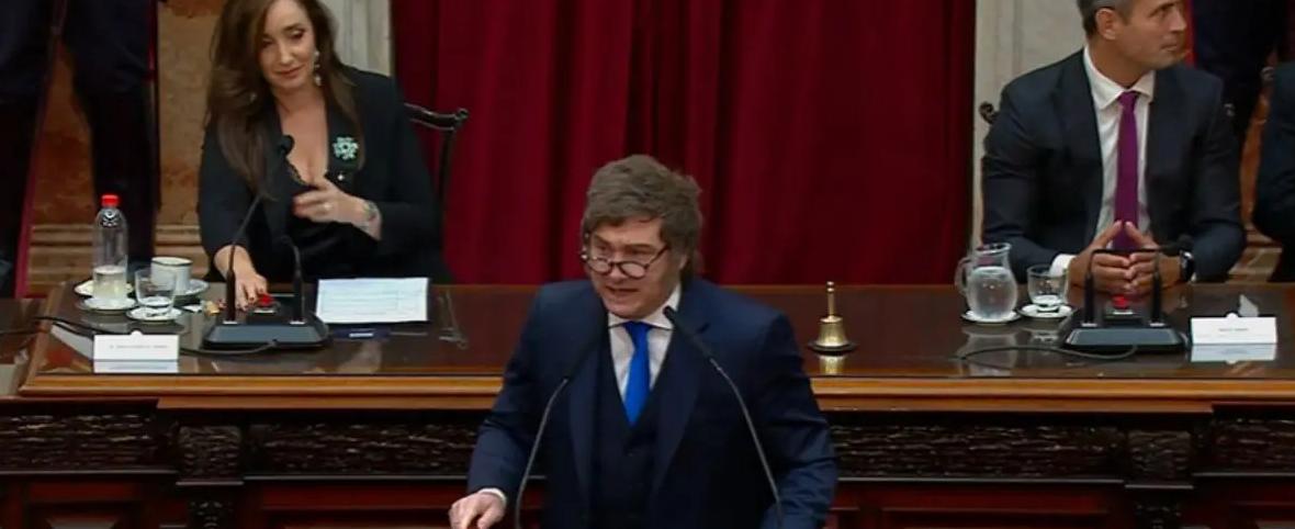 Milei defendió su gestión, anticipó más reformas y confrontó con dureza con la oposición