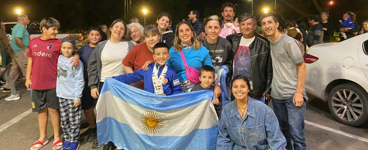 El sueño mundialista de Thiago Sosa necesita un último empujón solidario