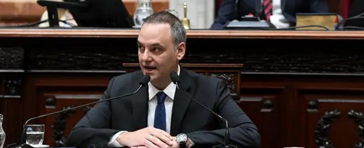 Crecen las versiones en el Gobierno sobre una posible salida de Manuel Adorni