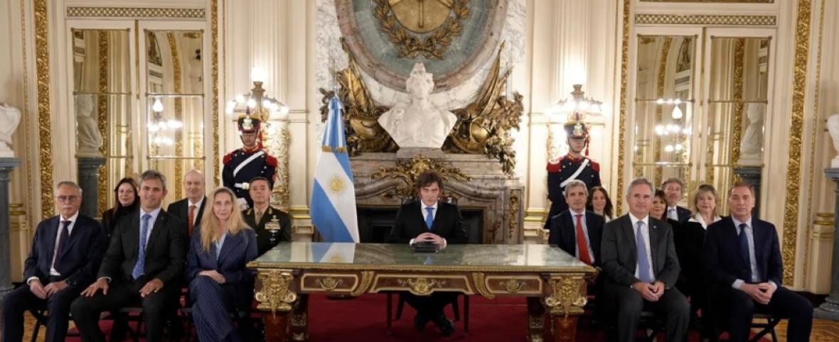 Milei anunció sanciones para petroleras en Malvinas y la creación de una Base Naval en Tierra del Fuego