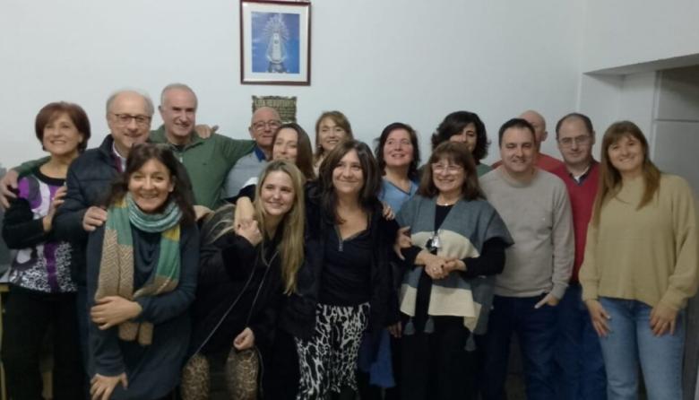 Agosto a Todo Teatro presentó el elenco de la comedia “Estamos al horno”