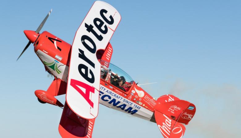 Por malas condiciones climáticas, suspenden el festival aéreo en Casares