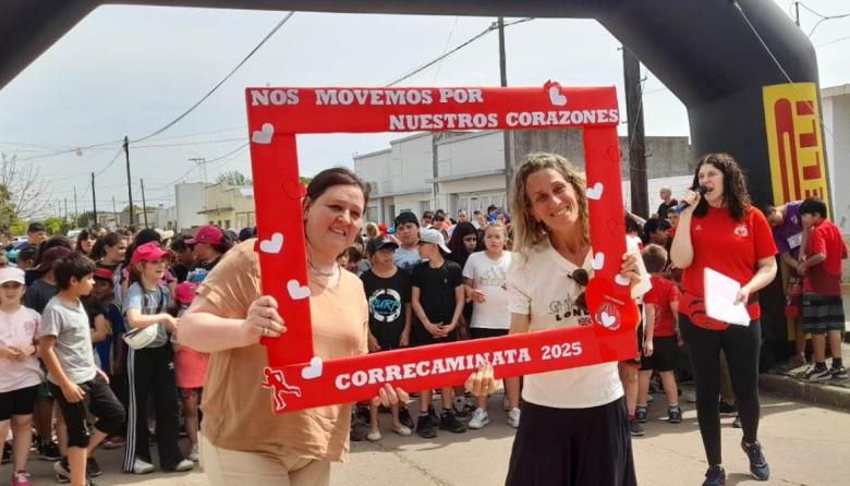 Más de 350 personas participaron de la Correcaminata 2025 en Dudignac