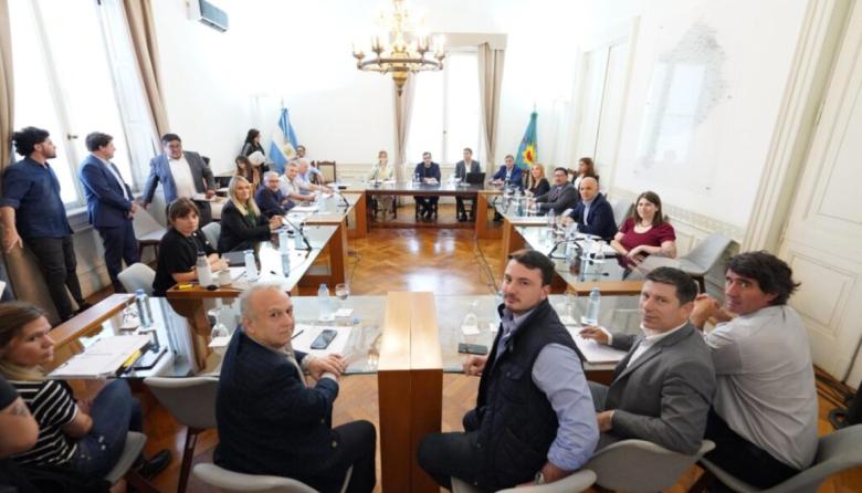 Kicillof logró dictamen para el Presupuesto 2026 y la Ley Impositiva