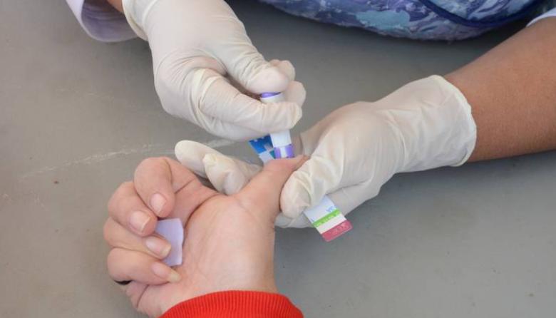 Realizan tests gratuitos para la detección de VIH en CAPS trenquelauquenses