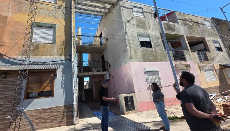 Stadnik recorrió las obras en las zonas más afectadas por el tornado