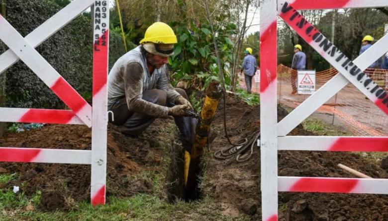 Mechita: avanzan obras en la red de gas y de renovación del alumbrado público
