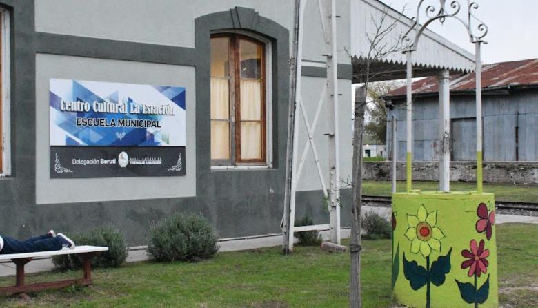 Comienzan las clases de apoyo en la Escuela Municipal de Beruti