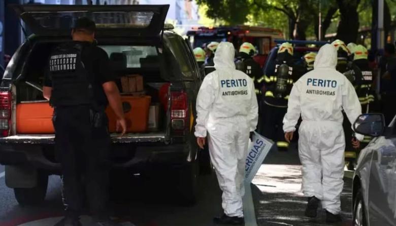 Explotó un paquete en la Escuela Superior de Gendarmería: cuatro heridos