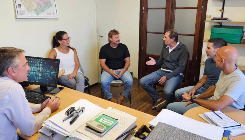 Stadnik encabezó una reunión para coordinar el inicio del ciclo lectivo 2026