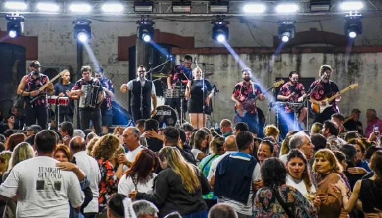 Bragado vibró con un cierre inolvidable del Carnaval Oficial 2026