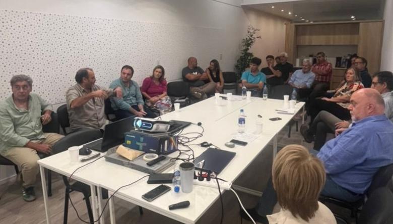 Gentile presentó la primera parte del nuevo Código Urbano para el distrito