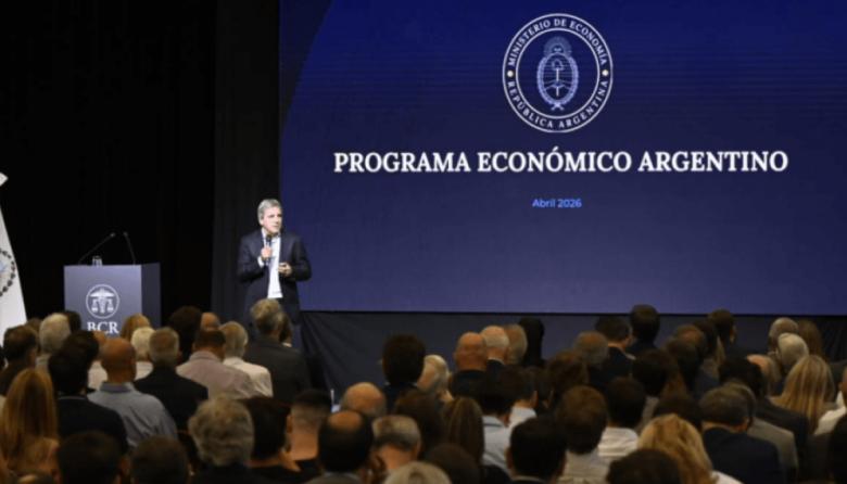 Caputo: “Me encantaría bajar las retenciones a cero, pero no puedo”