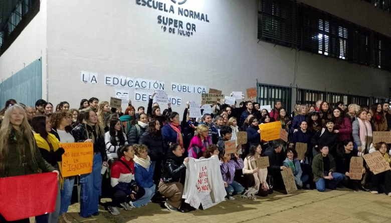 Movilización en Nueve de Julio en defensa de la educación pública