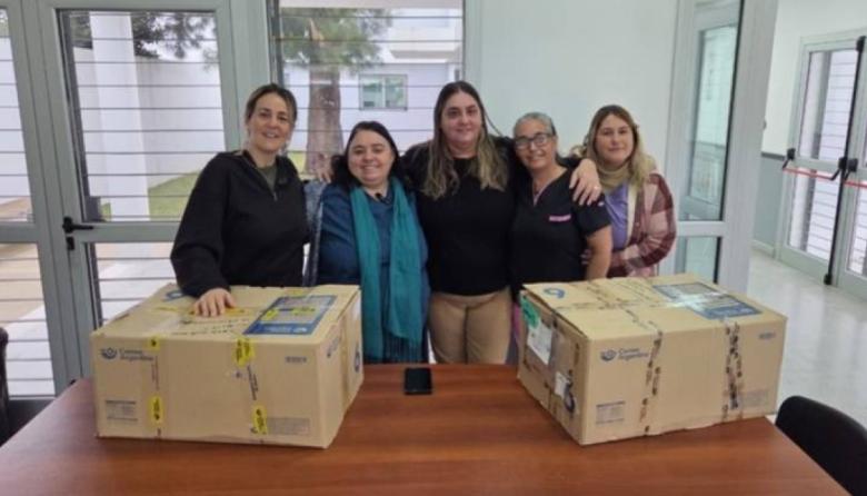 Casares recibió medicamentos para pacientes crónicos sin obra social