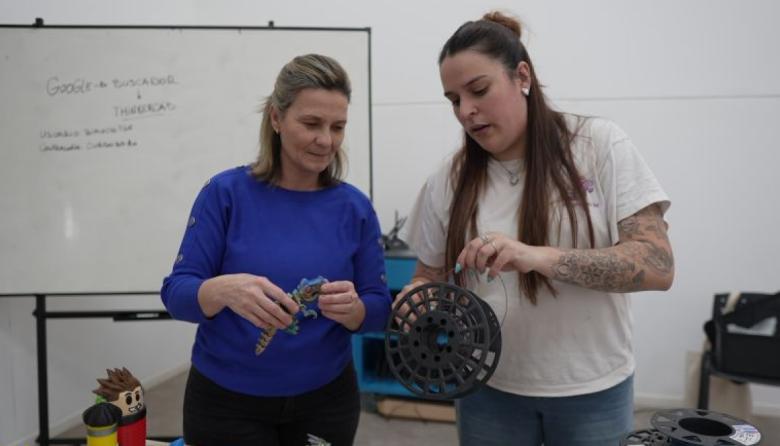 Comenzó el curso gratuito de Impresión 3D destinado a niños y niñas