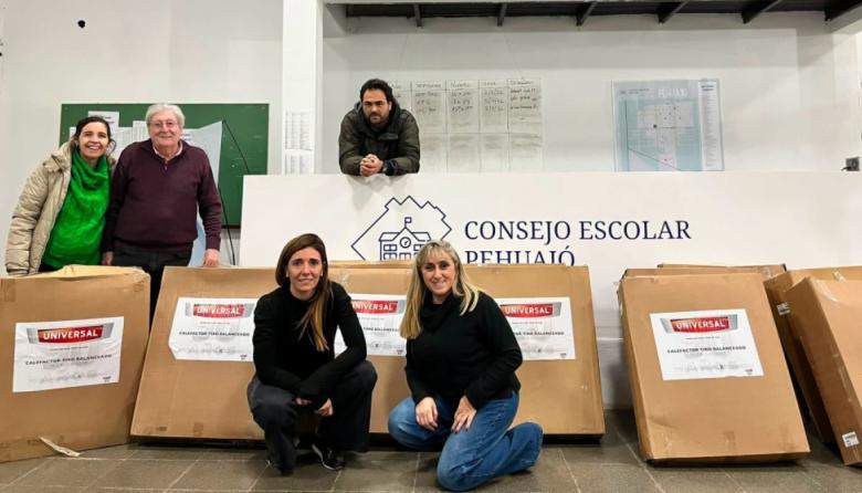 El Consejo Escolar distribuirá doce calefactores entre los colegios del distrito