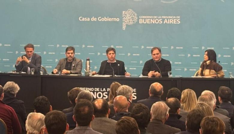 Kicillof presentó el plan por el "Súper Niño" y reclamó fondos a Nación