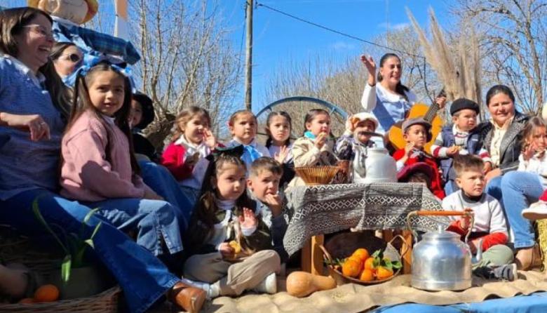 Irala festejó su aniversario con un masivo acompañamiento regional