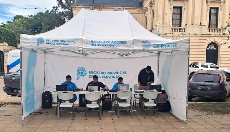 Nueva jornada para realizar trámites gratuitos del DNI frente a la Municipalidad