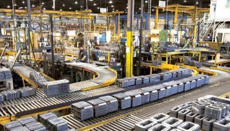 La actividad económica se desplomó casi 3% mensual durante julio