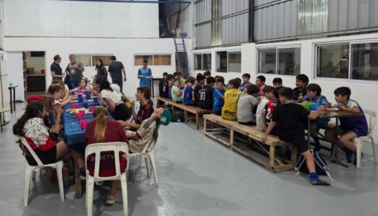 Los clubes y el Municipio articulan acciones para acompañar a niños y familias