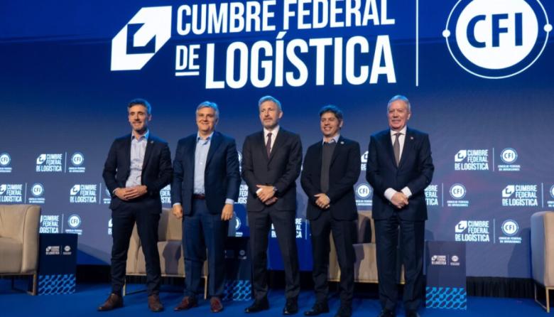 Kicillof se sumó a la foto con gobernadores que reclaman por obras públicas