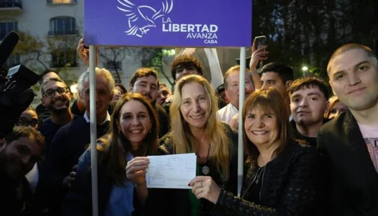 LLA pone en marcha la maquinaria electoral para sumar afiliados