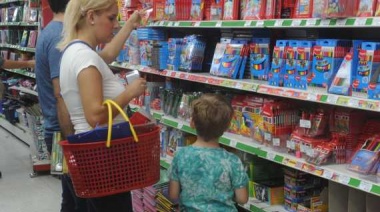 El costo de criar un hijo duplicó la inflación de octubre