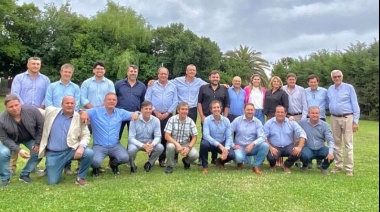 Intendentes radicales quieren ponerle los puntos a Kicillof